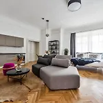 Lazenska N4 Aparthotel 4*