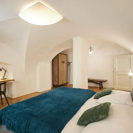 Lazenska N4 Appart hôtel