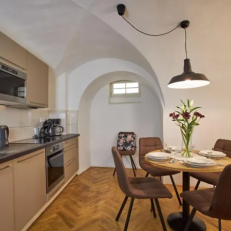 Appart hôtel Lazenska N4