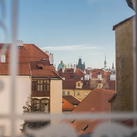 Lazenska N4 4* Prága