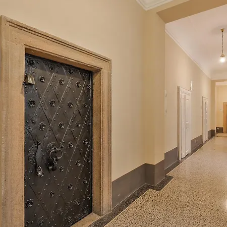 Lazenska N4 Aparthotel Praga