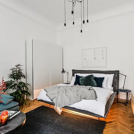Lazenska N4 Appart hôtel 4*