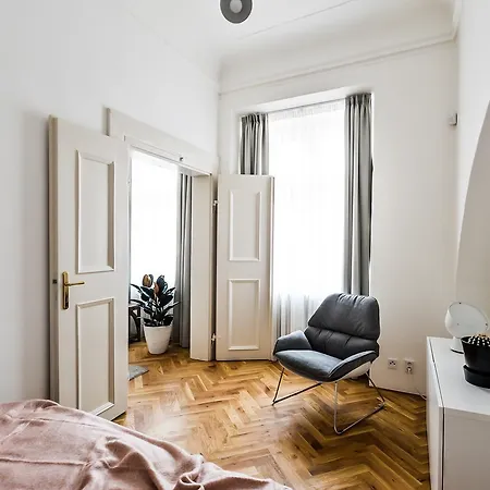 Appart hôtel Lazenska N4