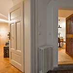 Lazenska N4 4*