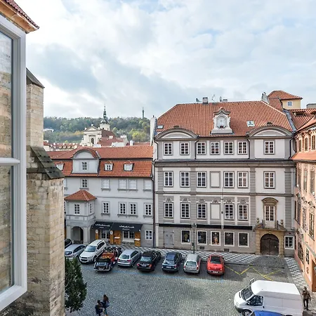 Lazenska N4 Praga