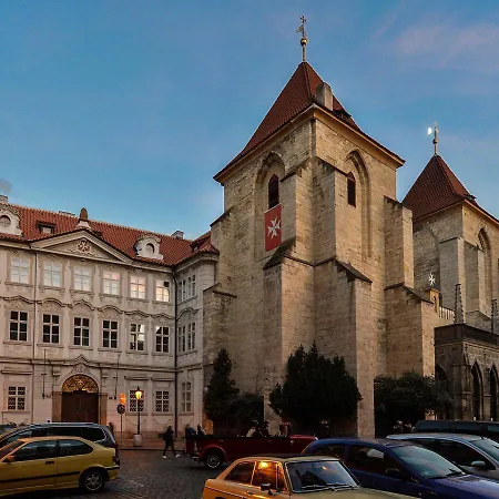 Lazenska N4 Hotel apartamentowy Praga