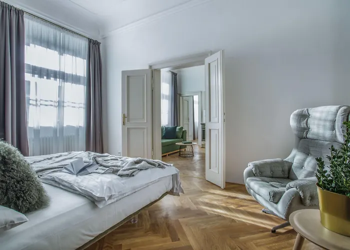 Lazenska N4 Hotel apartamentowy Praga